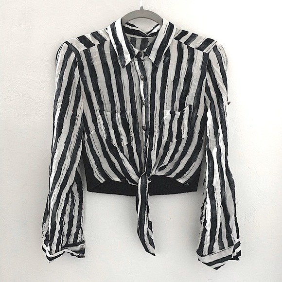 Foreign Exchange Navy White Striped Button Up Crop Top M - Picture 1 of 9